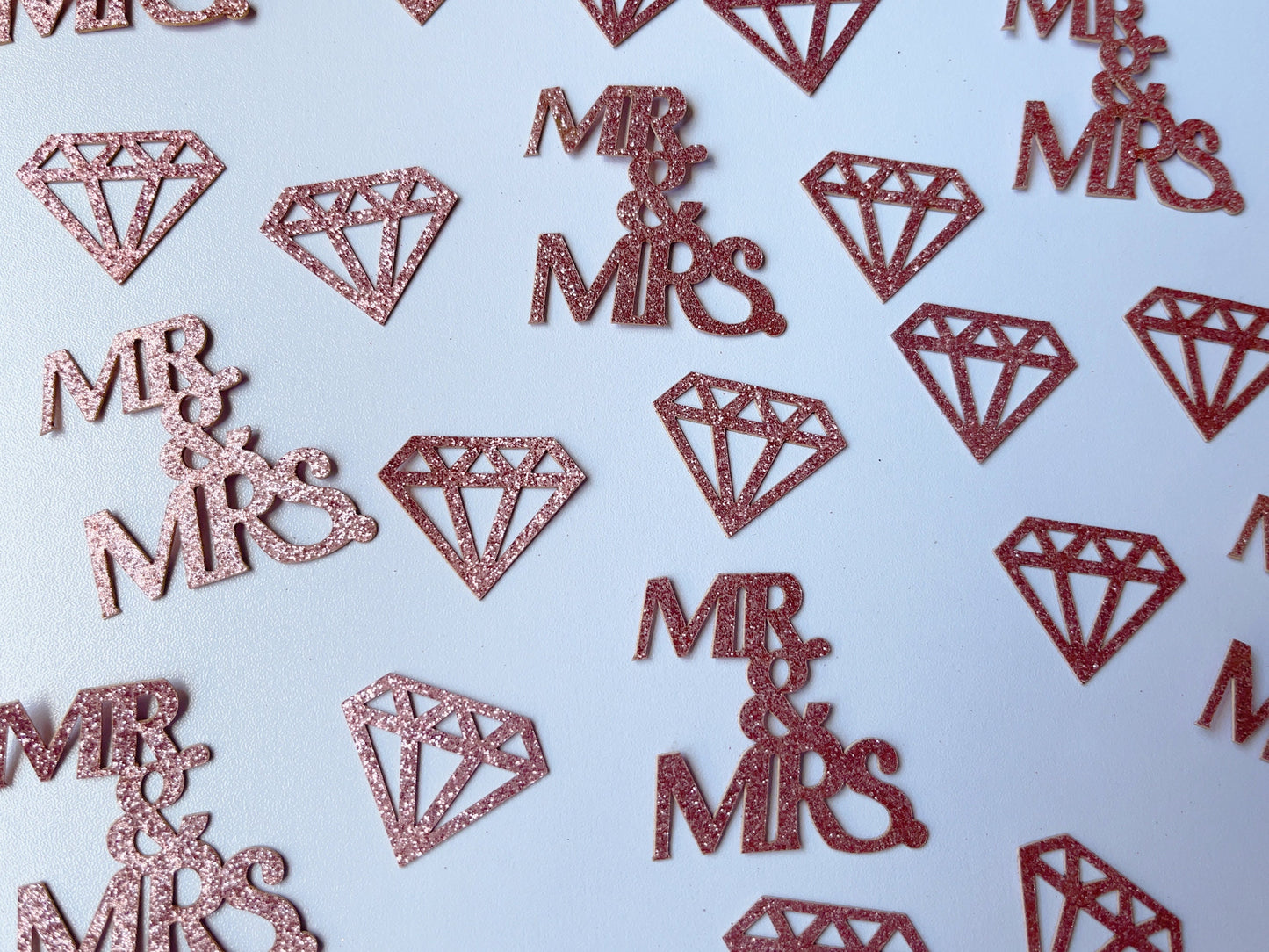 MR & MRS Diamond Shaped Confetti for Wedding, Engagement | Gold/Rose Gold, Bridal Shower, Hen Party, Bride to Be, Wedding Table Decoration