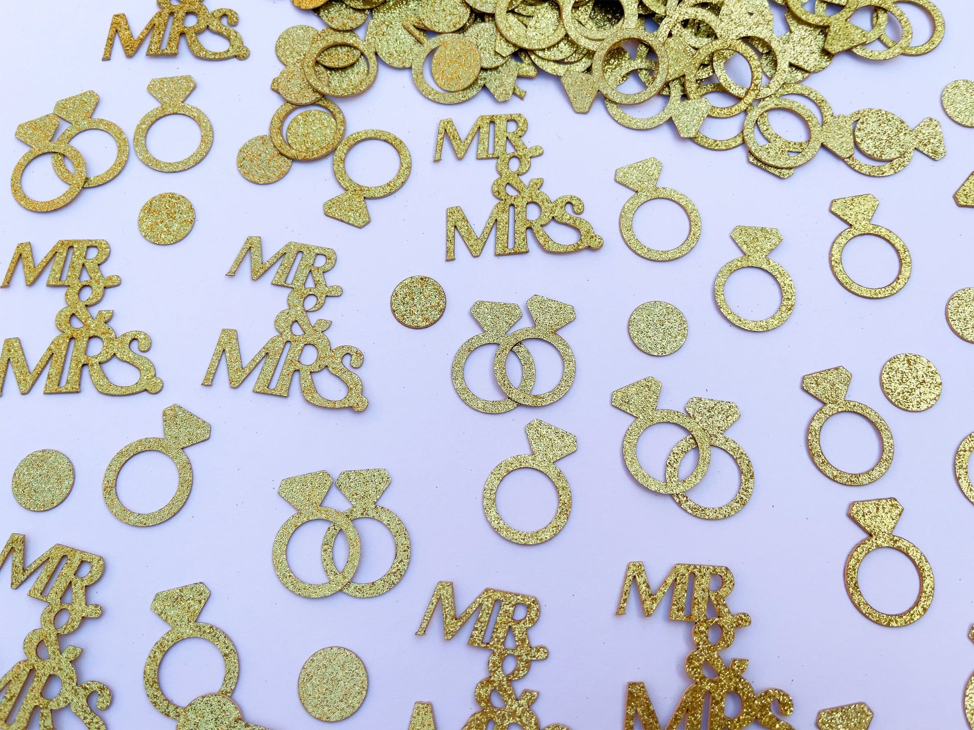 MR & MRS+ Wedding Ring Confetti for Wedding, Engagement | Gold/Rose Gold, Bridal Shower, Hen Party, Bride to Be, Wedding Table Decoration