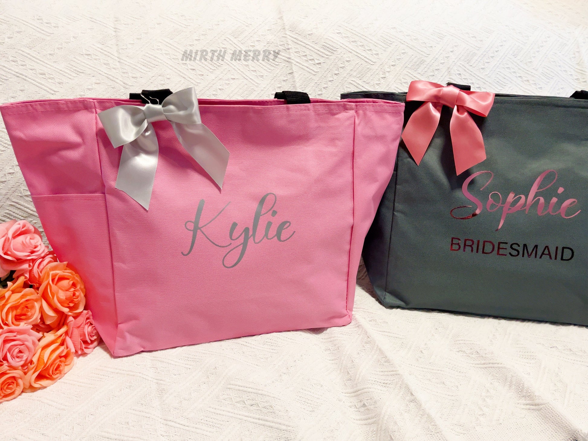 Bridesmaid Tote Bags, Personalized Bridesmaid Bags, Maid of Honor Tote, Bride To Be Gifts, Bachelorette Gift, Bridal Party Bridesmaid Gifts