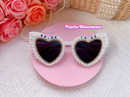 Custom Bride To Be Sunglasses Hens Party Favors | Bride to Be Sunnies, Bachelorette Party, Bridesmaid Gift + Bridal Shower Supplies