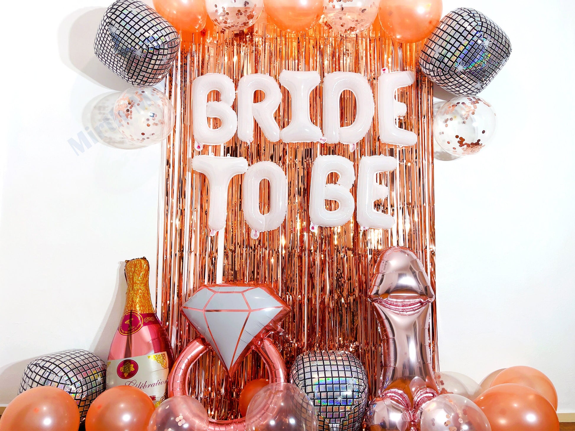 White Bride To Be & Rose Gold Balloons Set | Hens Party Decoration, Bachelorette Party, Bridal Shower Decor Photo Backdrop