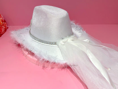 Bride Cowgirl Hat with Veil, Hen Party | Bride Gift, Bride Cow Girl Hat + Bridal Shower, Bride To Be, Bachelorette Party, Last Disco